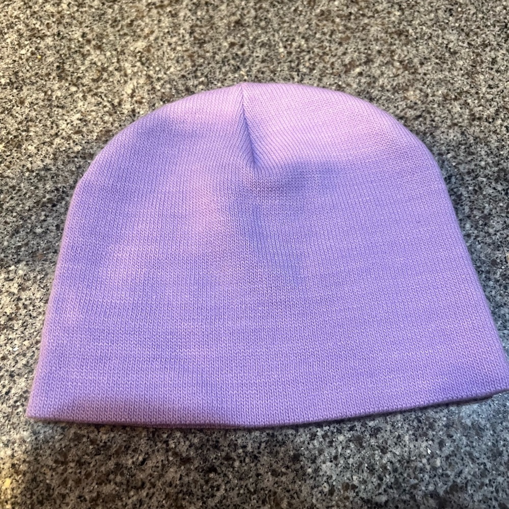 Lavender colored girls beanie winter cap new